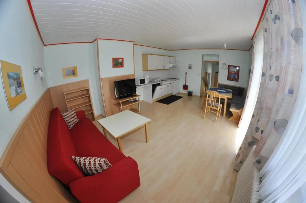 2 Bedrooms Apartment