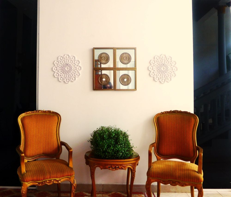 Lobby & Reception