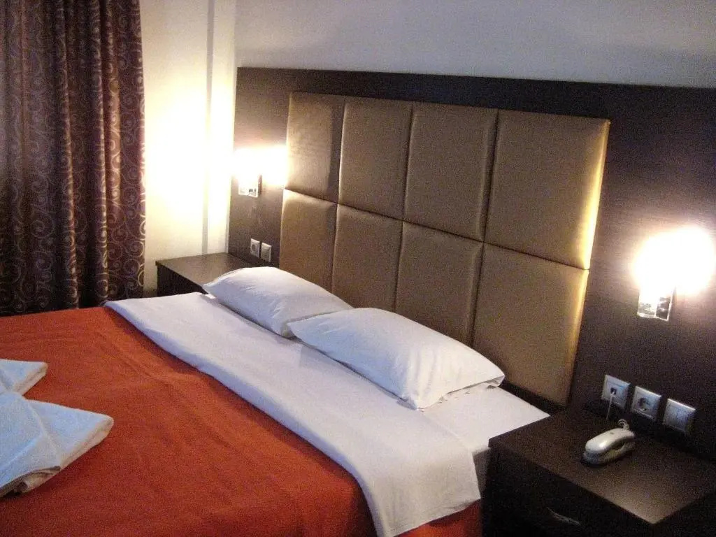 Economy Double room (full double bed)