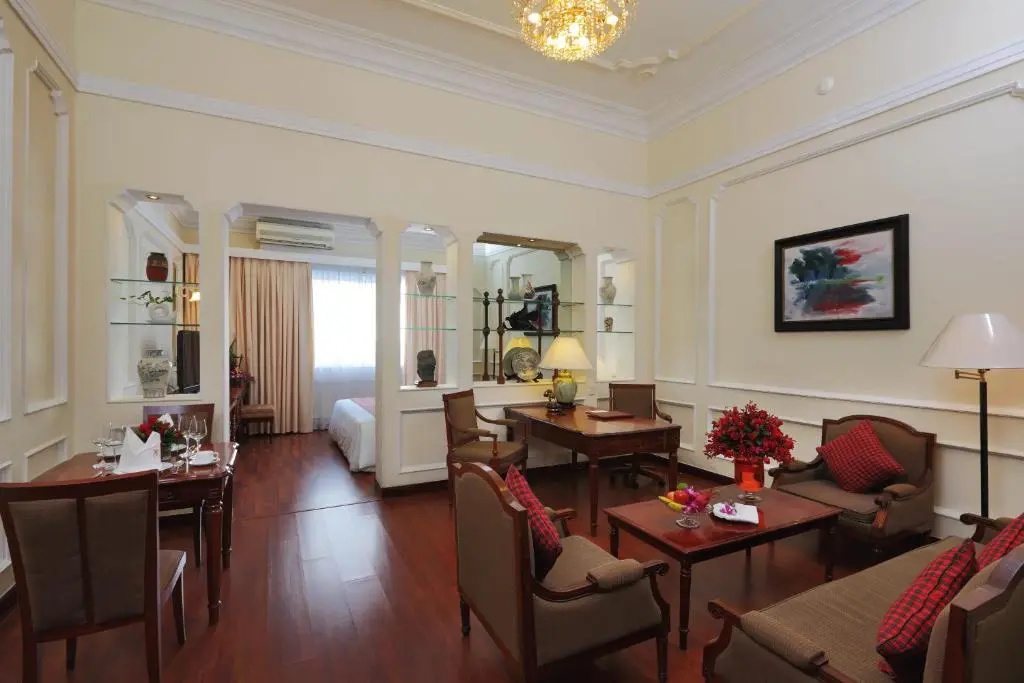 Royal Hotel Saigon - Chambres