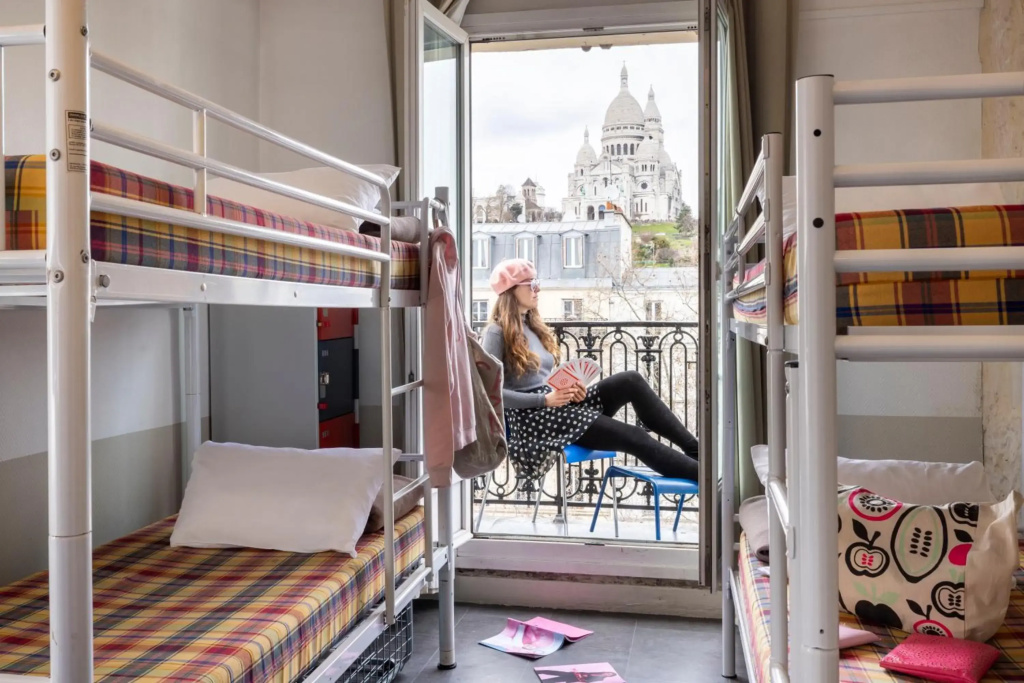 Le Régent Montmartre 23