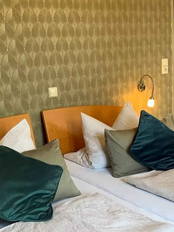 Restaurant Landgasthof Zum Wiesengrund - Chambres