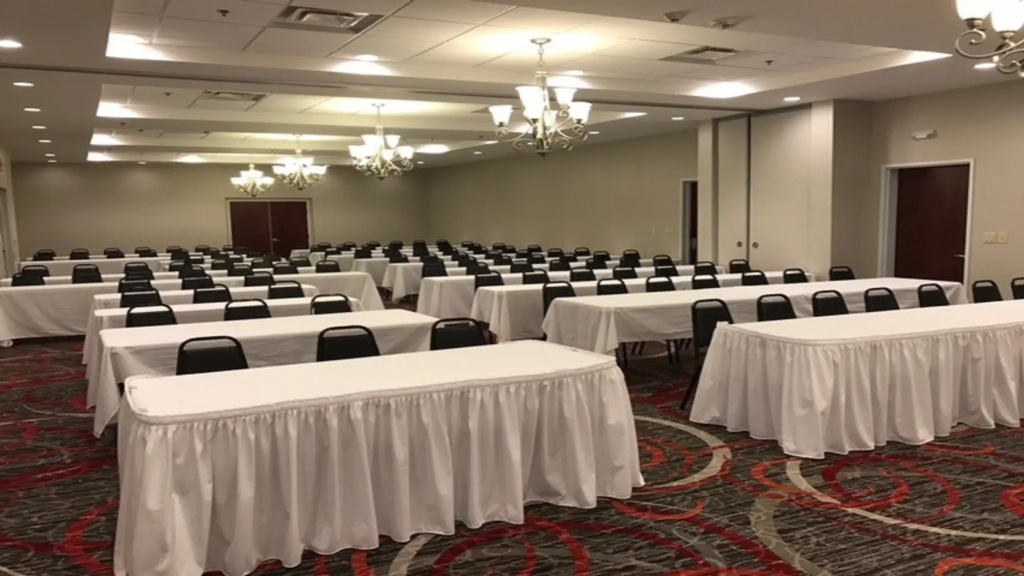Holiday Inn & Suites Lafayette North by IHG - Général