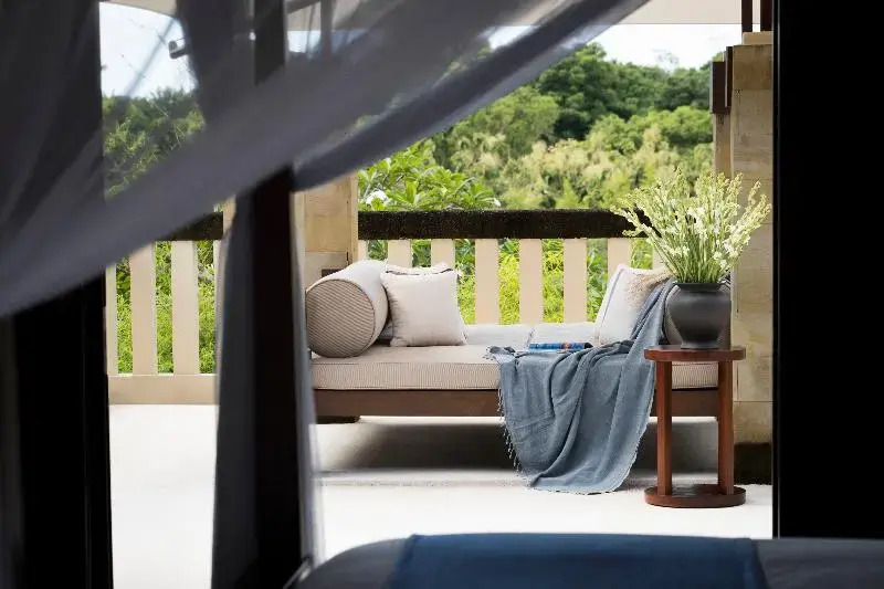 Revivo Wellness Resorts