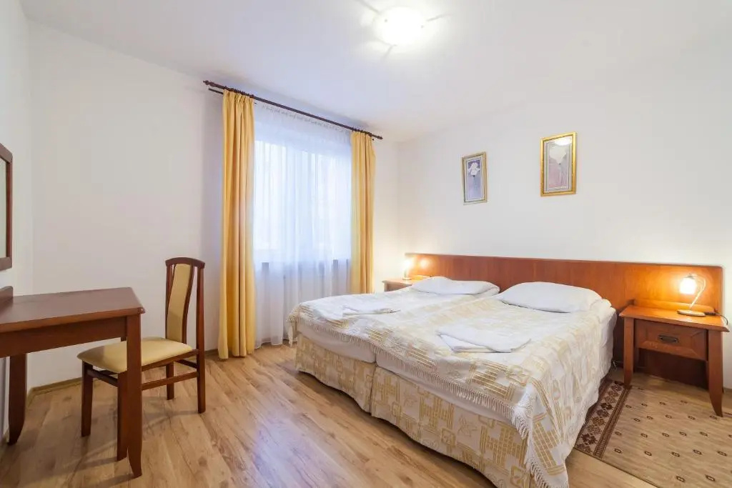 1 Bedroom Apartment with balcony