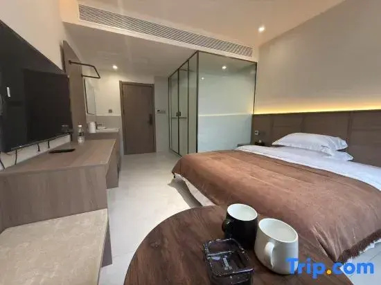 Economy room