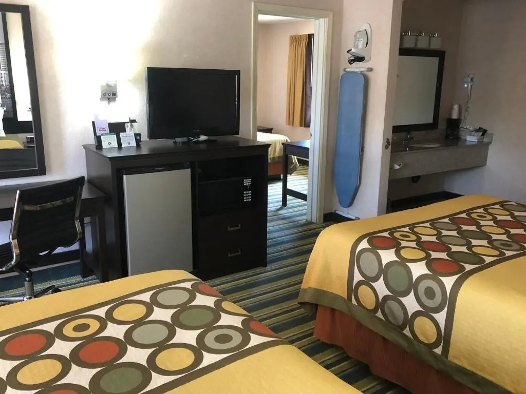 Triple Suite