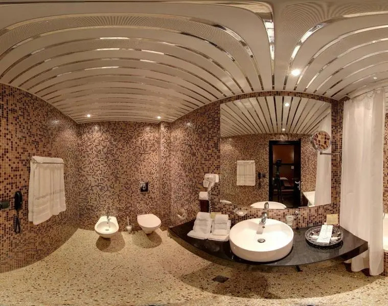 Cosmopolitan Hotel & Wellness - Chambres