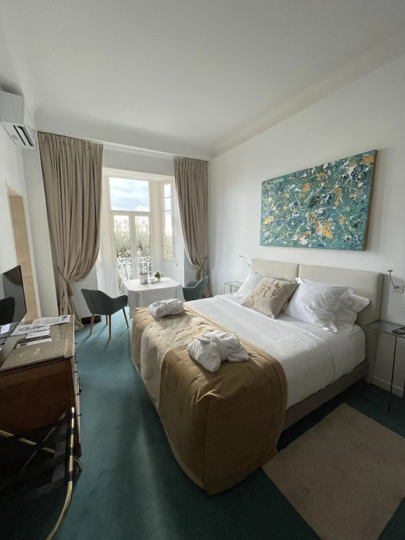 Le Roquebrune - Chambres