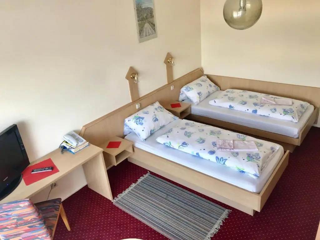 Standard Double room (full double bed)