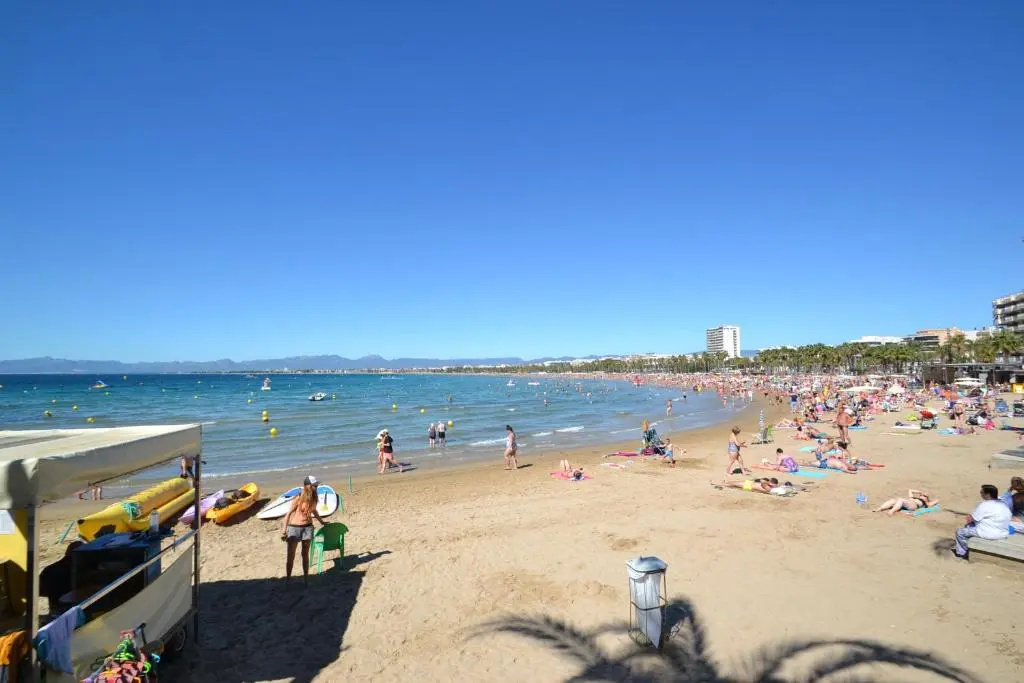 Beach & Waterfront