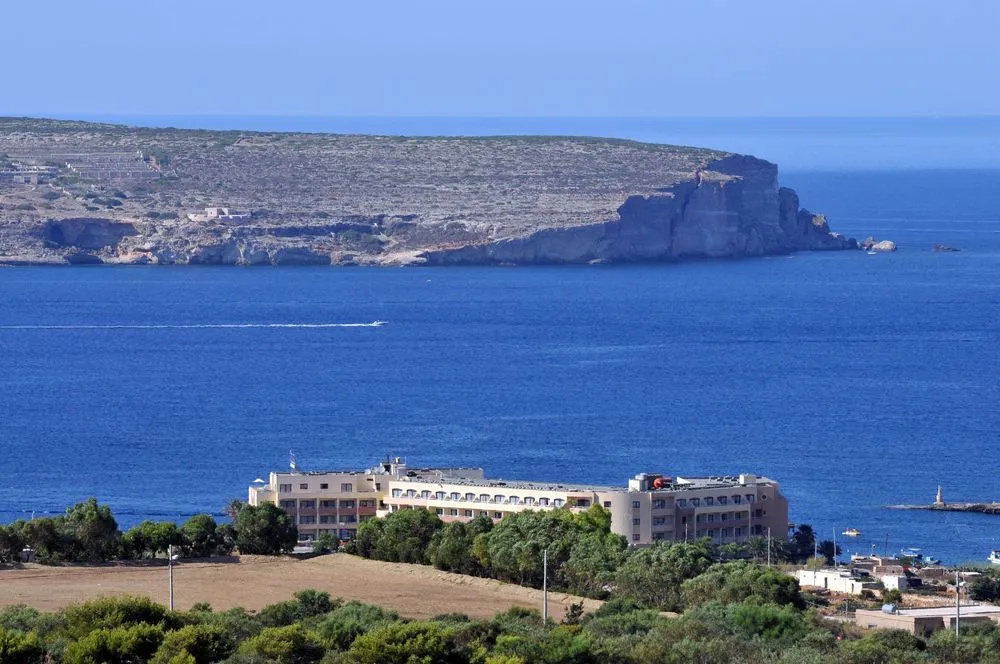 Beach & Waterfront