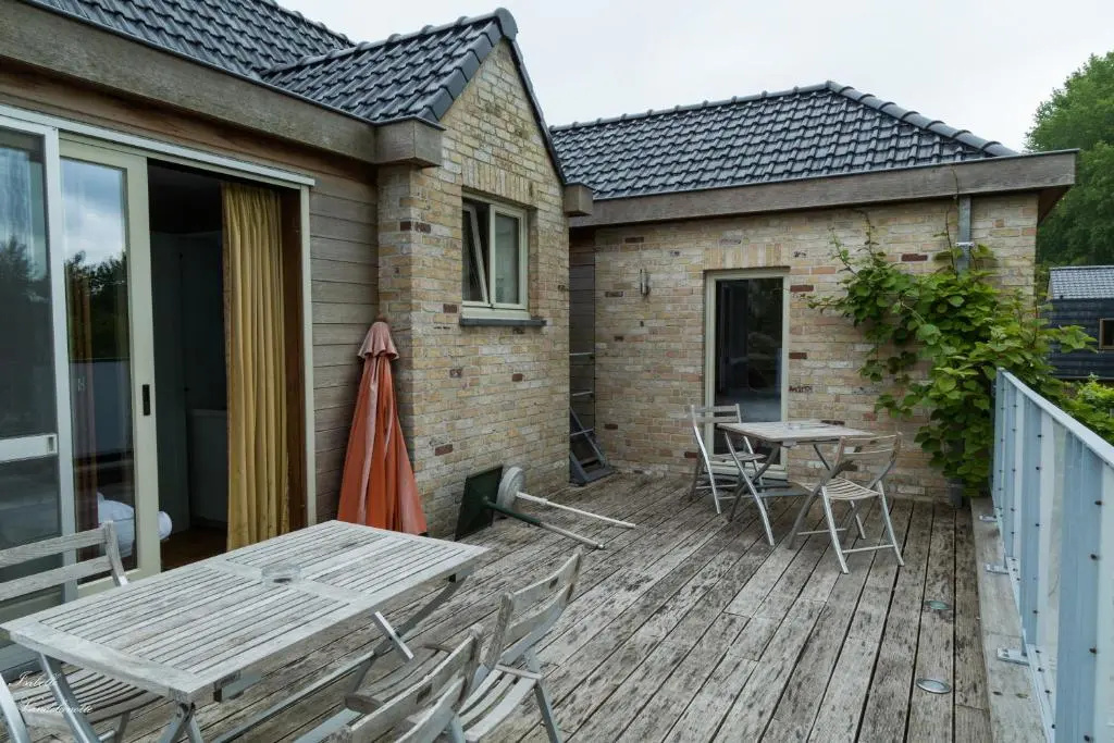 Standard Double room with river view (full double bed)