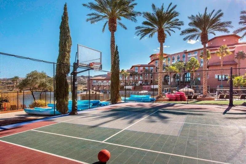 Lake Las Vegas Resort Vacation Villas - фото 8
