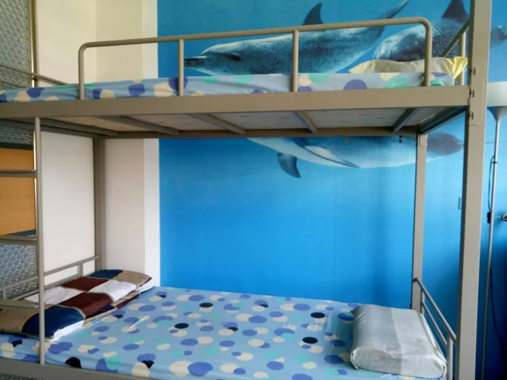 Economy room