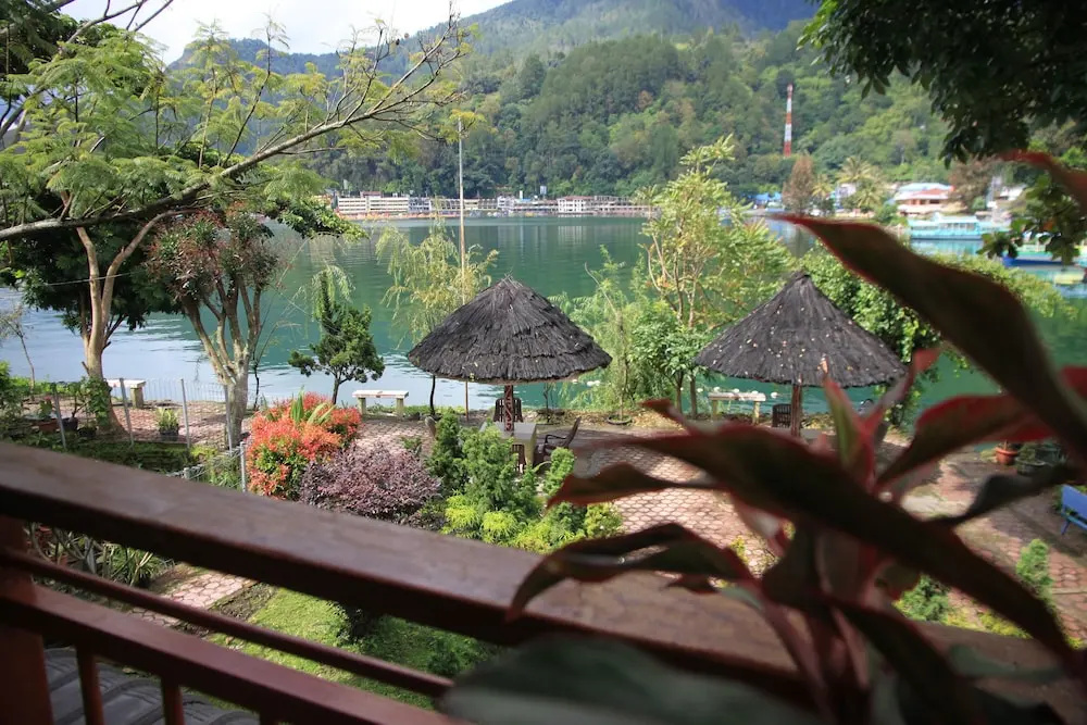 Pandu Lakeside Hotel Parapat - Toba Lake - Chambres