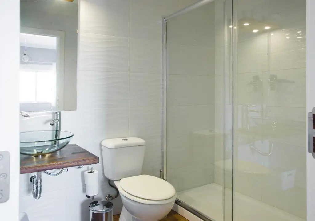 Standard Double room with sea view (full double bed)