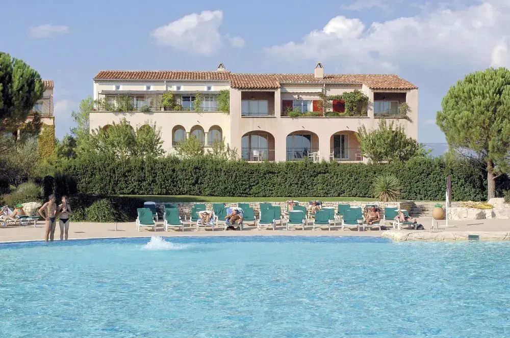Pierre & Vacances Hotel Du Golf De Pont Royal En Provence - Général