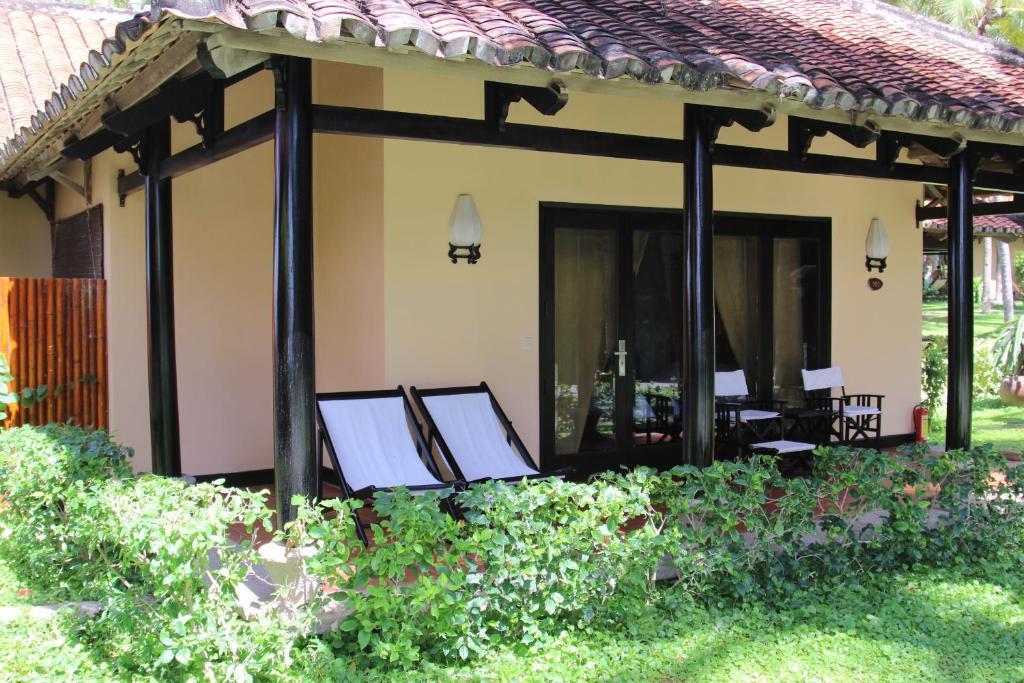 Seahorse Resort & Spa