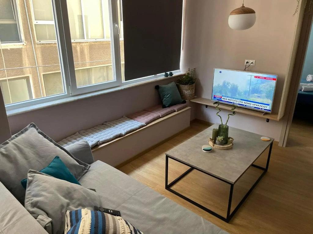 Athens Historical Centre 2 Bedroom Apt.