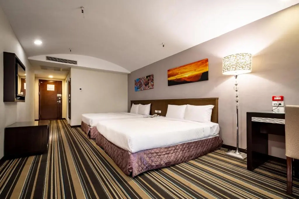 Deluxe Double room (twin beds)