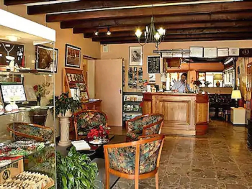 Hotel photo 19