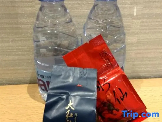 Food & Beverage