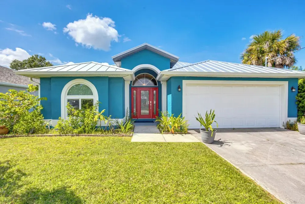 Golf & Hike: Family Home in Rotonda West!