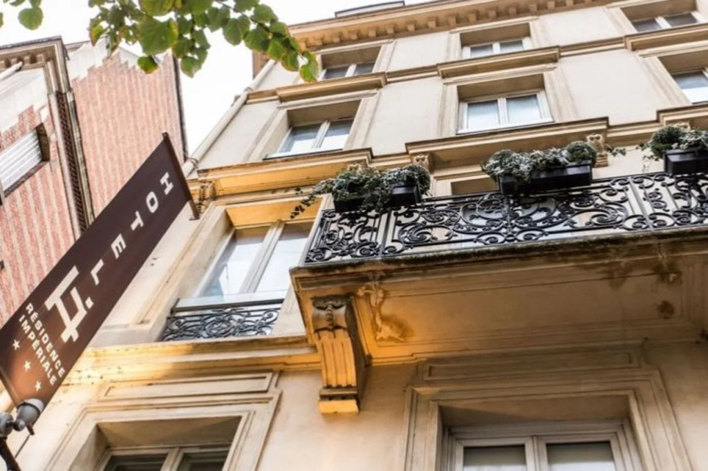 Hôtel Toujours & Spa — фото