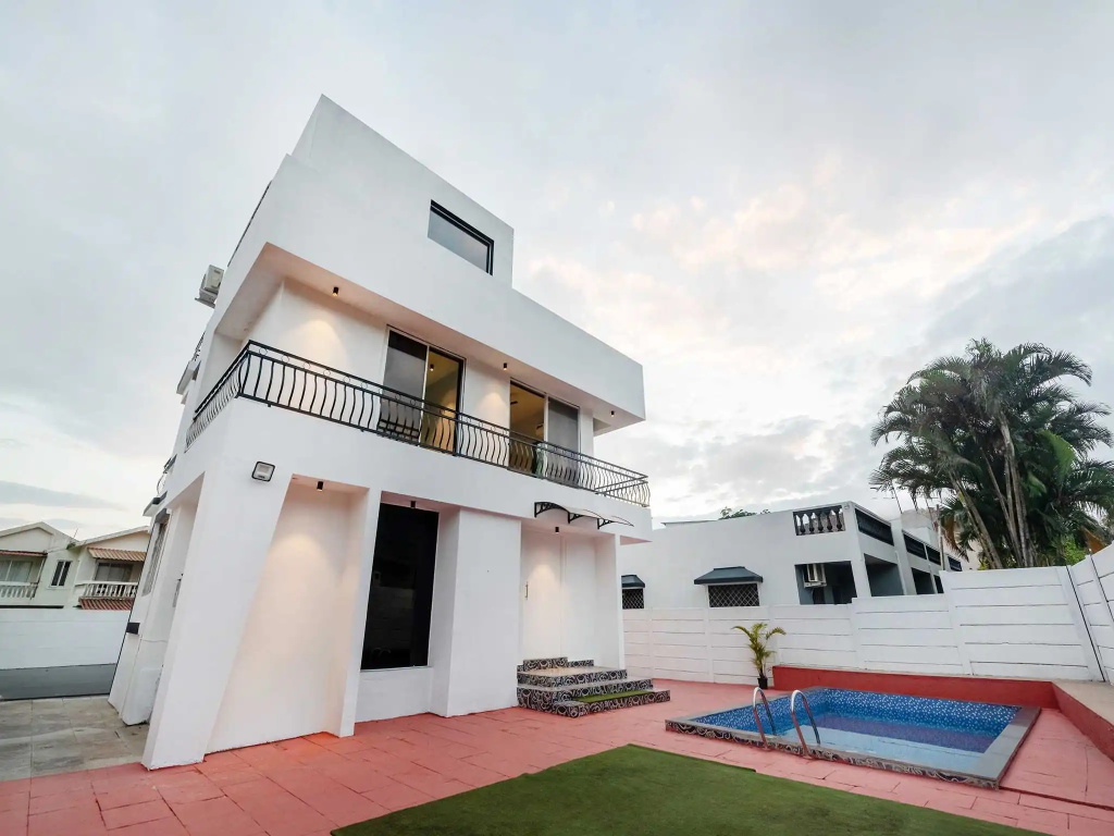 Ventara Escape Bungalow by Palette Homes | Pvt Pool | Lonavala