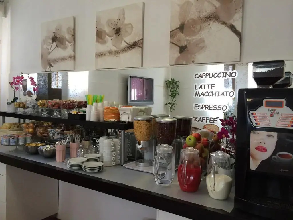 Hotel photo 9