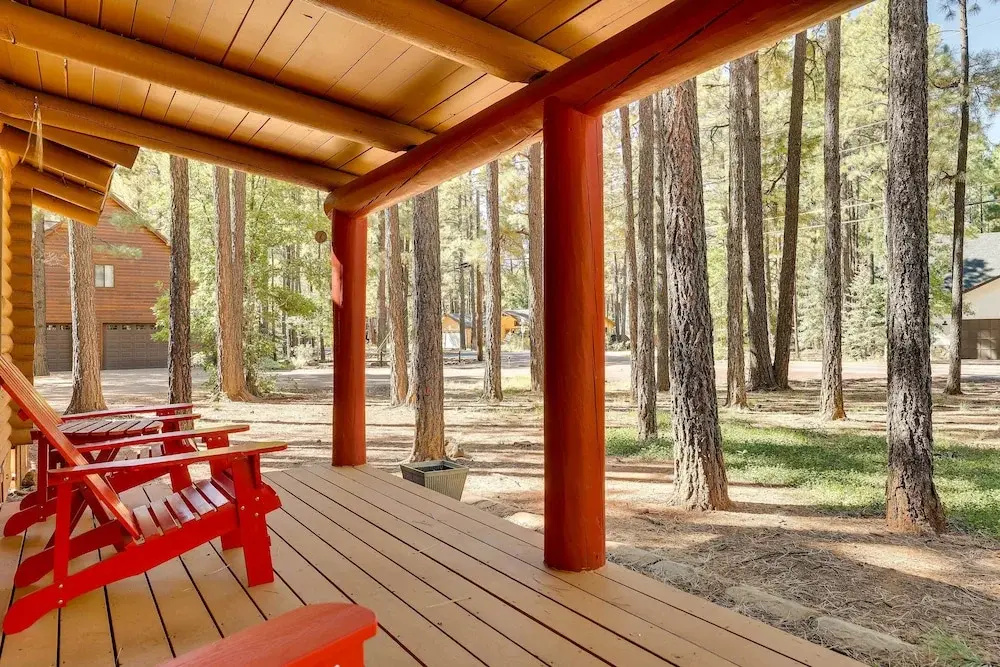 11 Mi to Rainbow Lake: Family Home w/ Large Yard