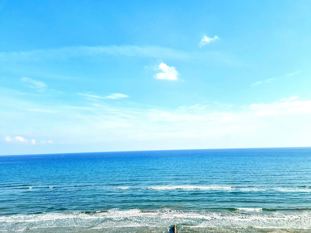 Beach & Waterfront