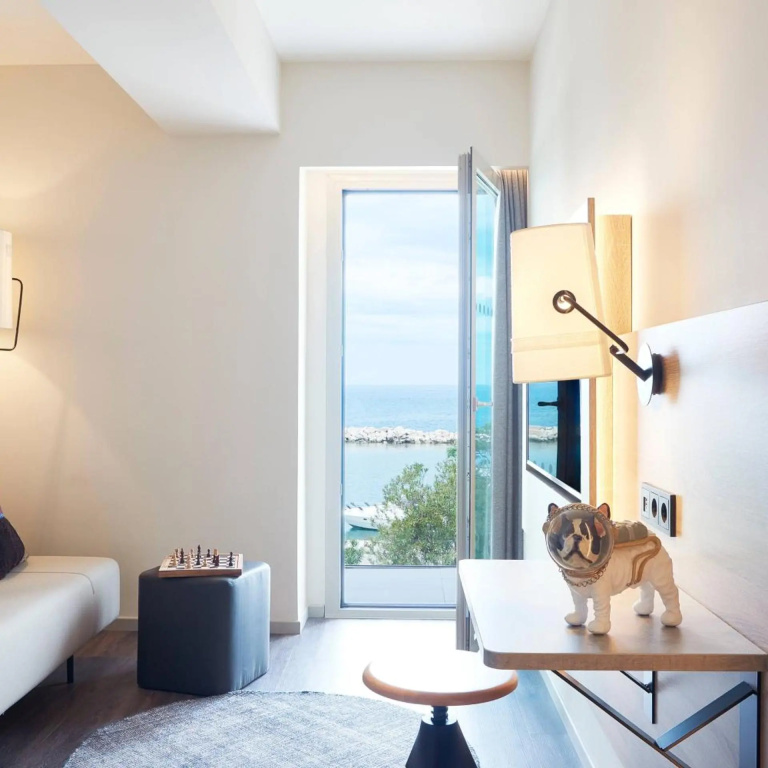 Hotel photo 43
