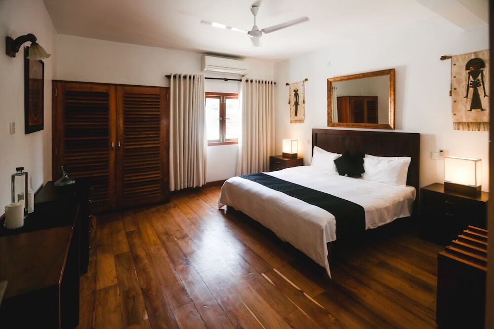Footprints Villa