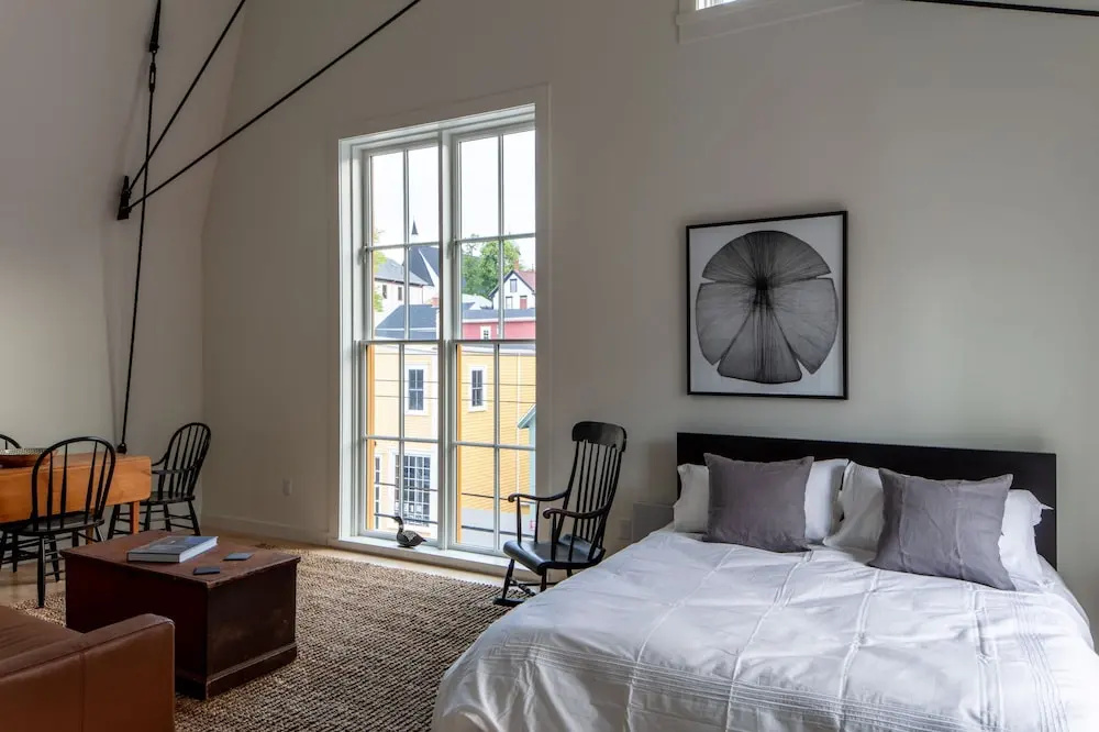 Single Apartment