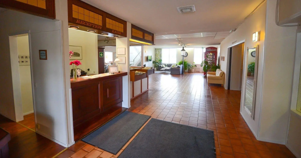 Hotel photo 1