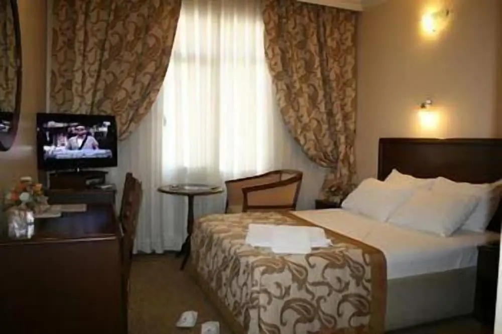 Adana Kristal Hotel — 1