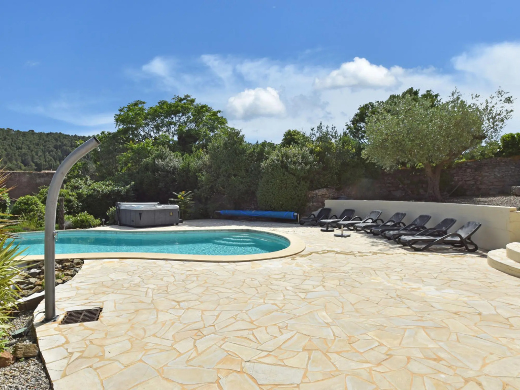 Afficher la photo 6 — Villa With Heated Pool, Jacuzzi, Sports Field and Stunning Views