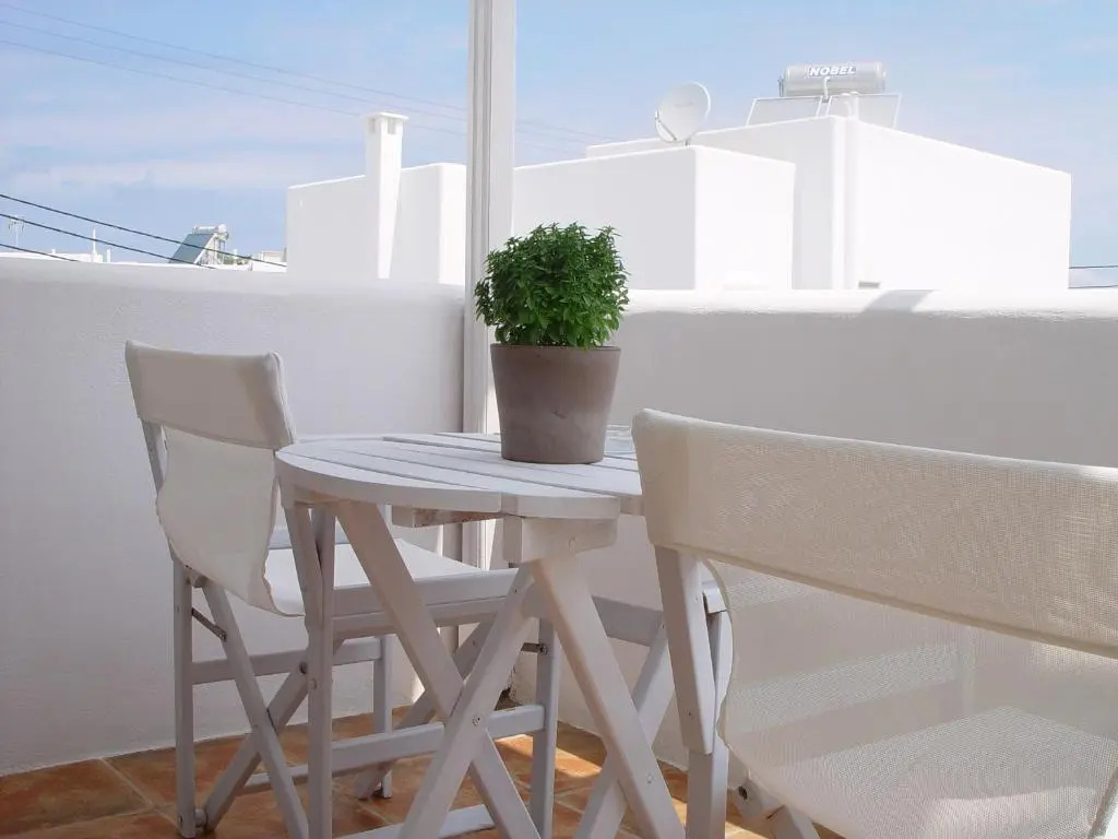Balcony & Terrace