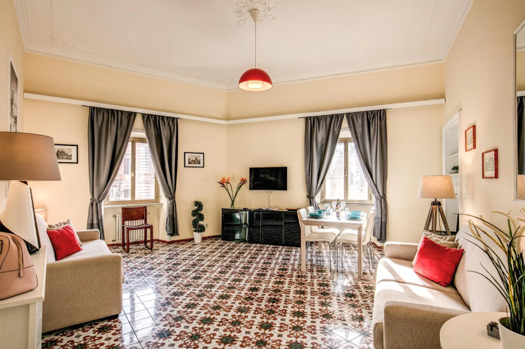 2 Bedrooms Apartment with city view