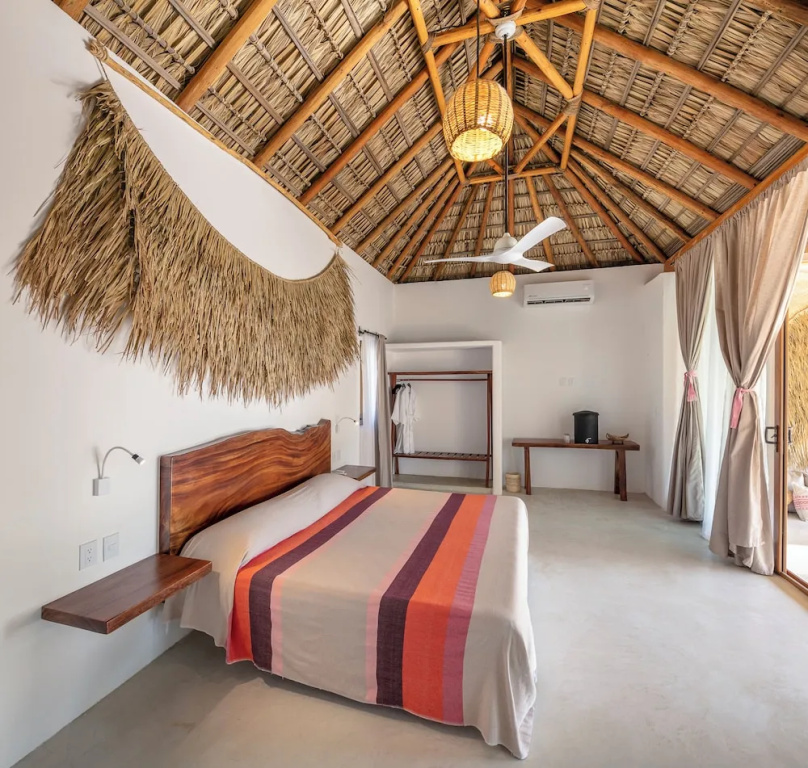 Standard Double room with balcony and beachfront (full double bed)