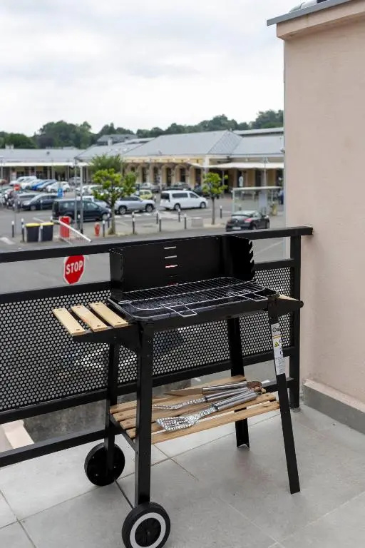 LOC TROTTEUR LE GRAPHITE T2 Grand confort Terrasse