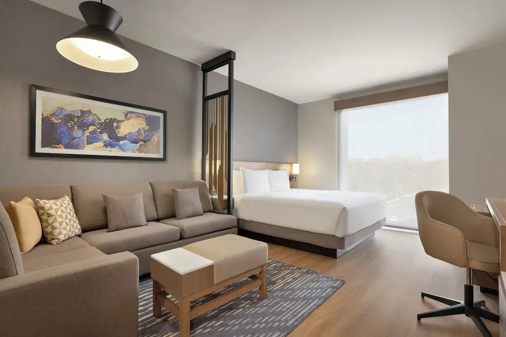 Double room (full double bed)