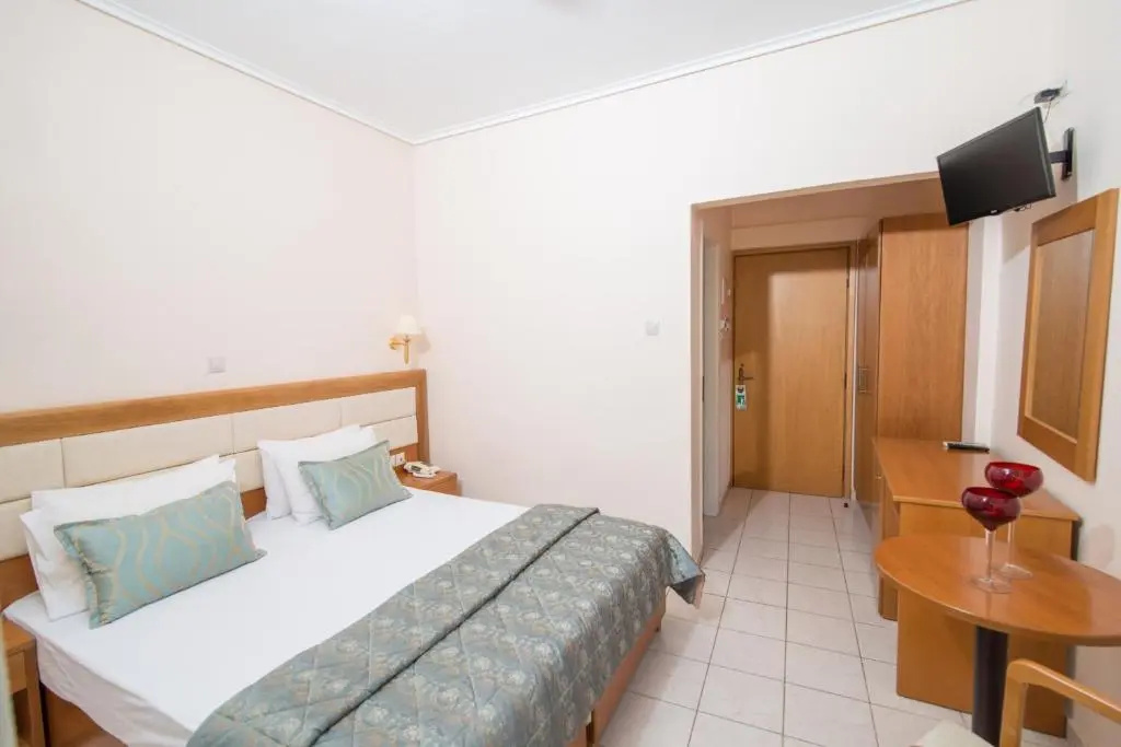 Economy Double room (full double bed)