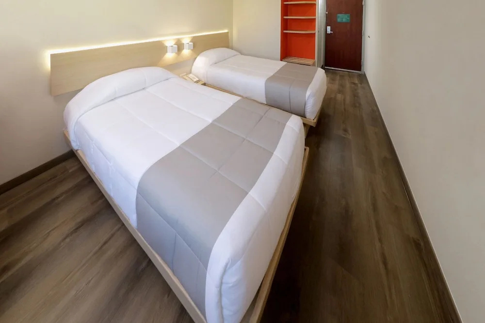 Standard Double room (twin beds)