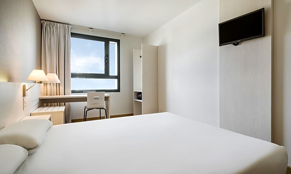 Ilunion Valencia 3 Hotel - Chambres