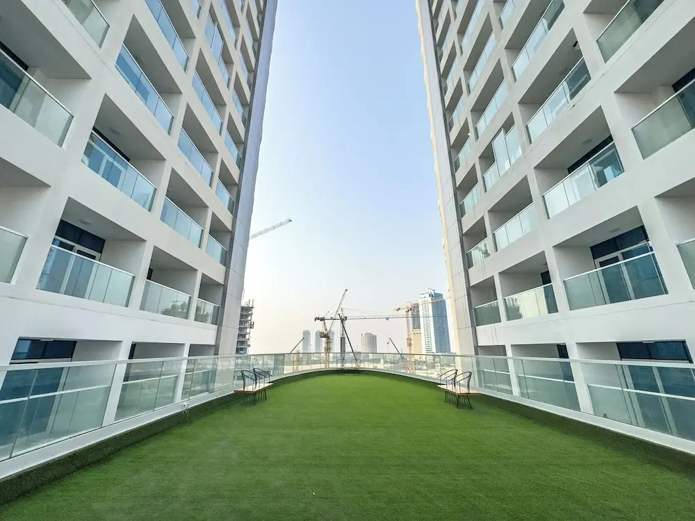 Superhost Spacious 1BR Arjan