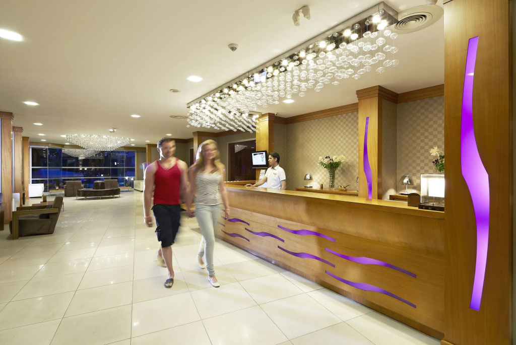 Hotel photo 12