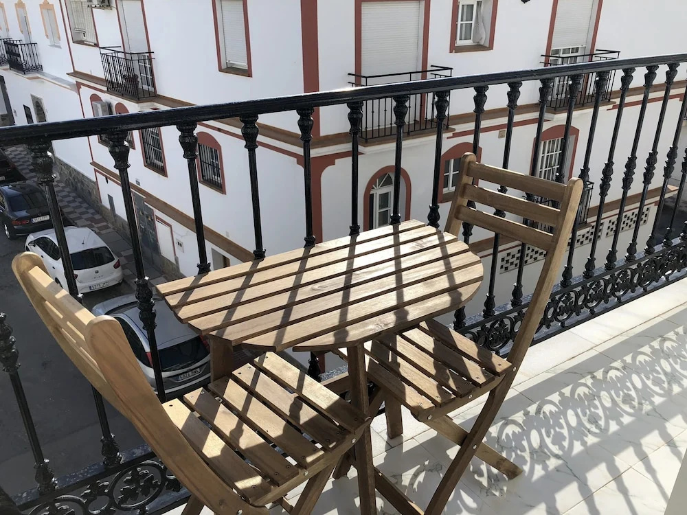 Balcony & Terrace